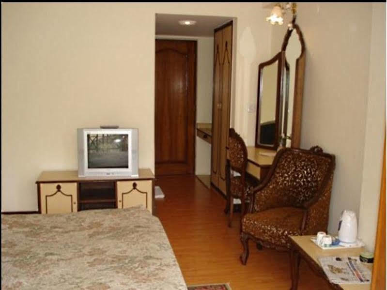 Zone Connect By The Park Mussoorie Hotell Eksteriør bilde